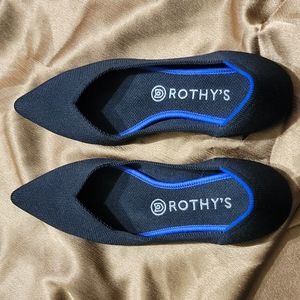 Women's black Rothy's size 9
